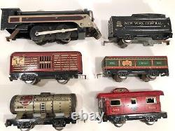 Vintage Marx Jubilee Canadian Pacific Locomotive Engine With Five Train Cars