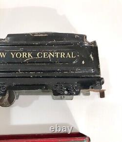 Vintage Marx Jubilee Canadian Pacific Locomotive Engine With Five Train Cars