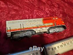 Vintage Marx Santa Fe 21 Train Set Locomotive Engines & Passenger cars 3152 3197