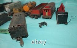 Vintage Pre War 11 Piece Assorted Lionel Trains Engine Locomotive Tender Cars