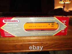 WILLIAMS TRAINS FP205 FP-45 UNION PACIFIC POWER A WithHORN LOCOMOTIVE CAR 2364