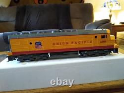 WILLIAMS TRAINS FP205 FP-45 UNION PACIFIC POWER A WithHORN LOCOMOTIVE CAR 2364
