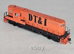 Walthers Mainline DT&I 980 Train Locomotive Car 910-24083