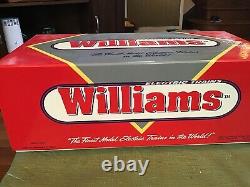 Williams Electric Train 27ALCO Double A Diesels Plus Four Matching Cars, Pics